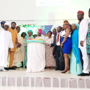Lateef Jakande, First Civilian Governor, Lagos State, his wife, children,family and members of the the Lagos State University (LASU) during a day colloquium, organised by the LASU, Faculty of Arts, to celebrate the Elderstatesman’s 90th Birthday