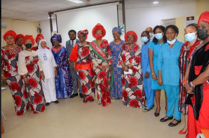 ECOWAS Women donate equipment, maternity kits to Asokoro General Hospital