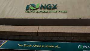 Stock market extends gain marginally by 0.04%